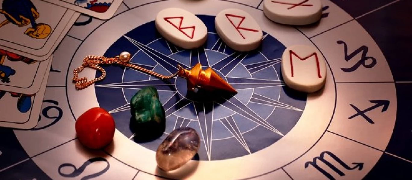 Αστρολογικές προβλέψεις: Τι αναμένουν τα ζώδια το Σαββατοκύριακο; - Εκπλήξεις και προοπτικές